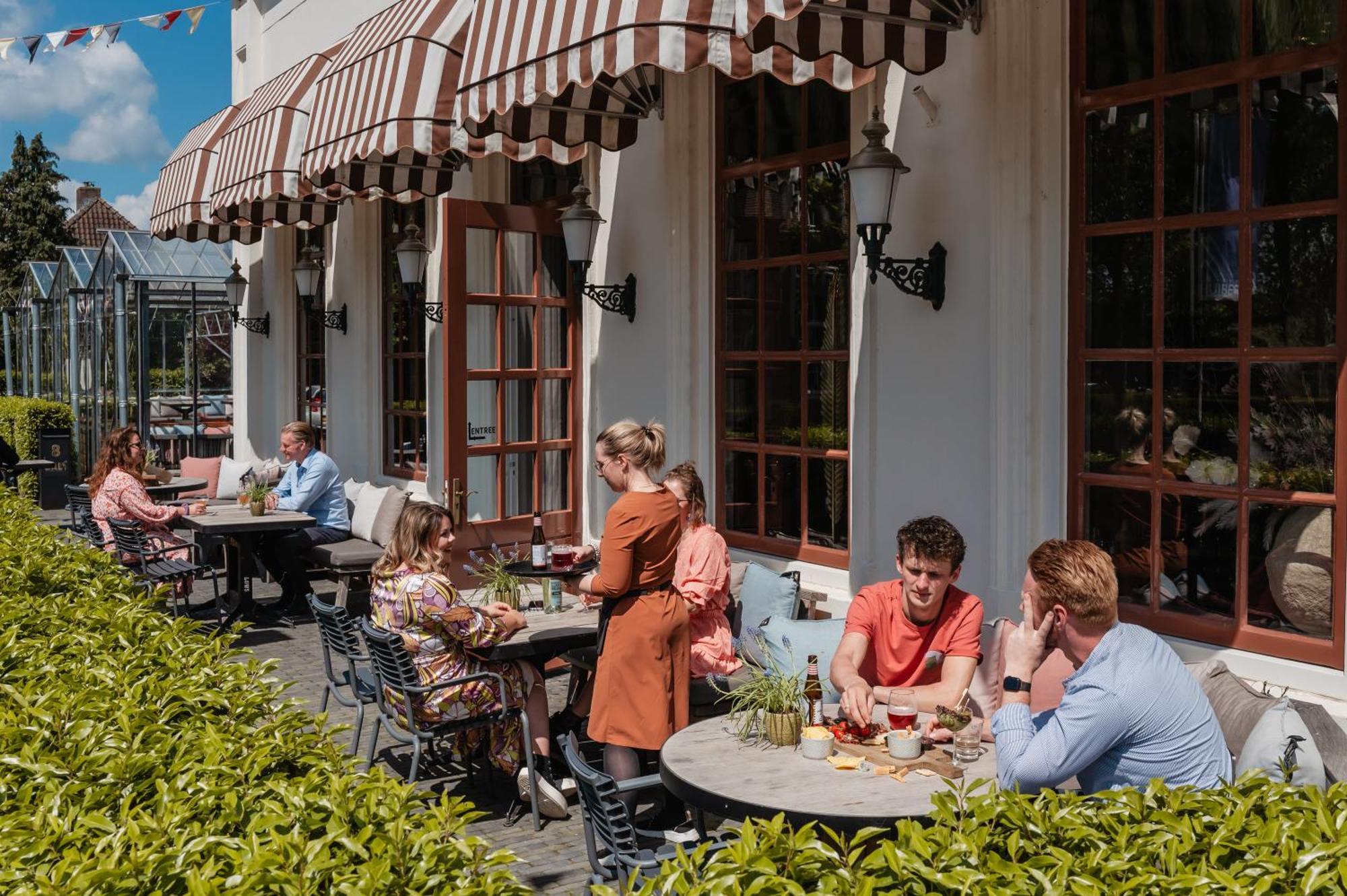 Boutique Hotel Restaurant Bal Echteld Exterior photo